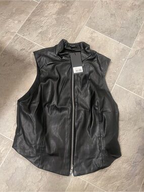 By Dylan Sleeveless Black Faux Leather Zip Front Vest